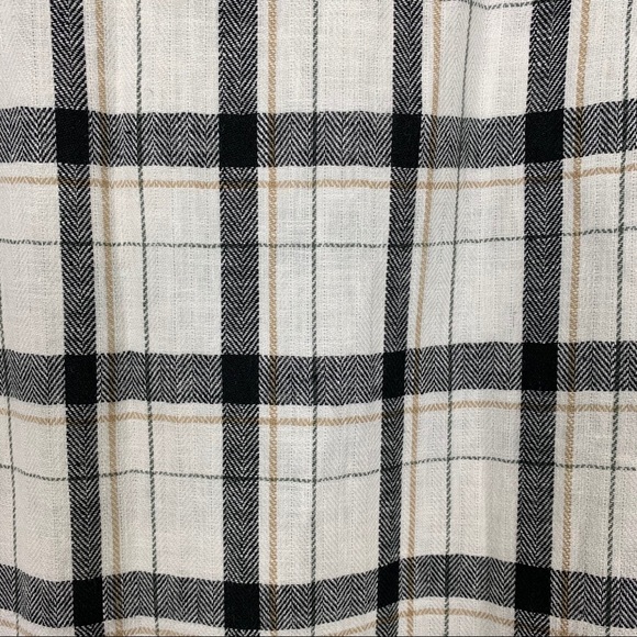 Metropolitan Lord & Taylor Linen Plaid Button Up Shirt - Picture 9 of 10